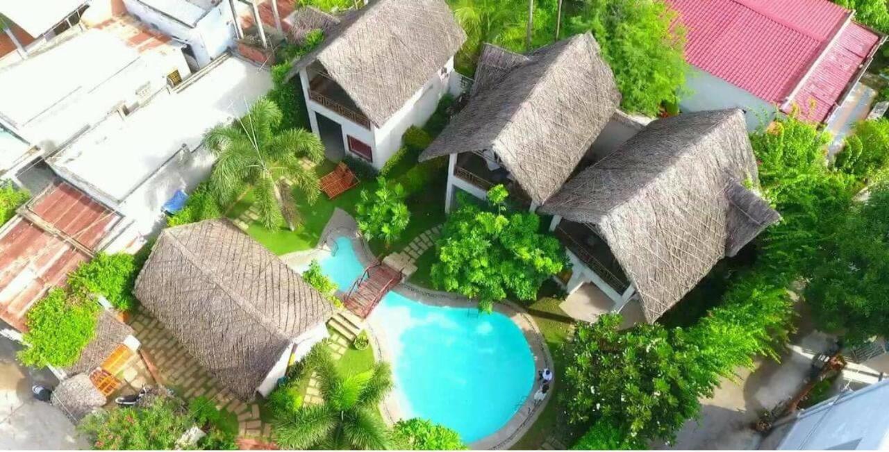 Lang Ca Voi Ll The Whales Village Ll Mui Ne Фантхьет Экстерьер фото