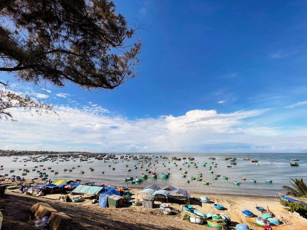 Lang Ca Voi Ll The Whales Village Ll Mui Ne Фантхьет Экстерьер фото