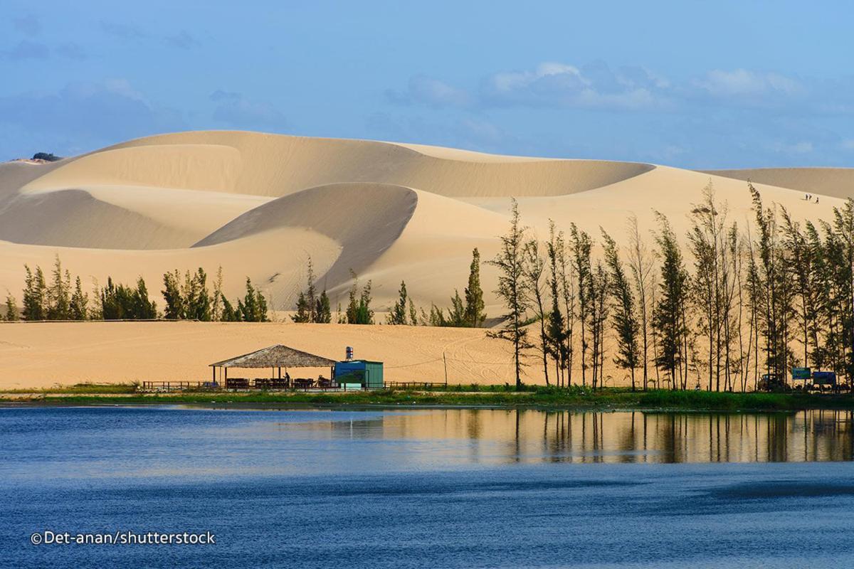 Lang Ca Voi Ll The Whales Village Ll Mui Ne Фантхьет Экстерьер фото